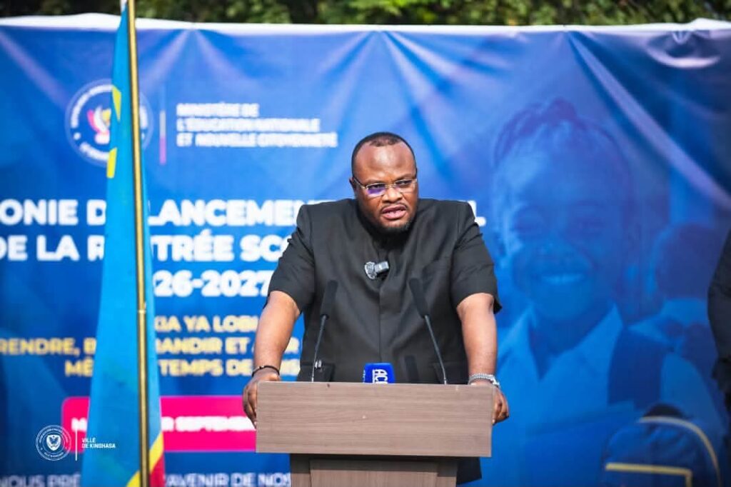 Rentrée scolaire : Daniel Bumba rend un hommage appuyé à Félix Tshisekedi pour la gratuité de l’enseignement de base